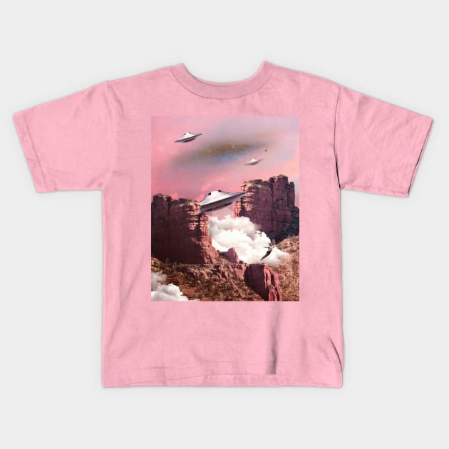 Cannyon UFO Kids T-Shirt by Aephicles